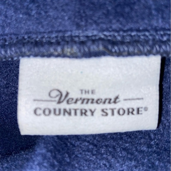 Vermont country store slate, blue embroidered fleece jacket with white flowers. - Picture 6 of 6